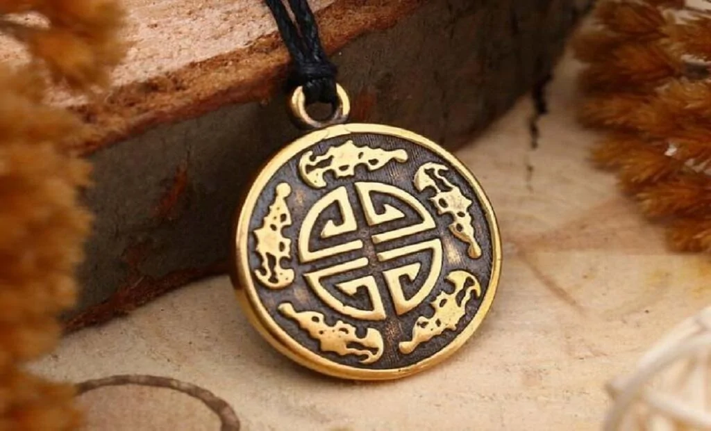 Amulet of the Five Benefits
