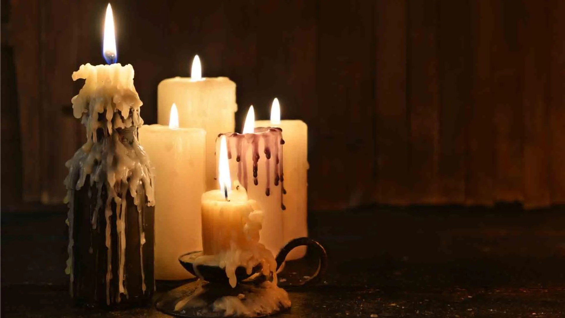 The magic of candles. Candle rituals and casting
